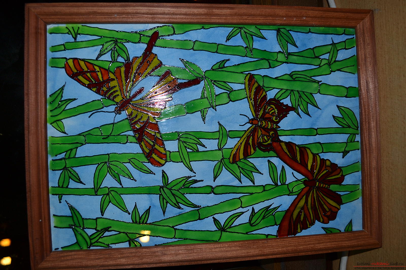 Рисование: Бабочки в бамбуке