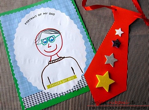 Астерим вместе с малышом простую открытку для папы своими руками