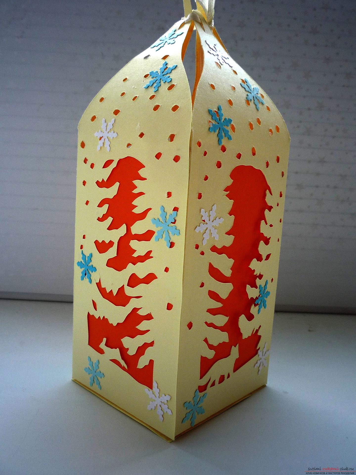 Мастер-класс научит как сделать новогоднюю поделку - коробку для сладкого подарка Зимний фонарь