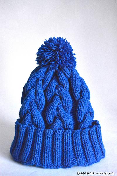 Синяя шапка  вязаная косами. Головные уборы - ручной работы. Фото 2