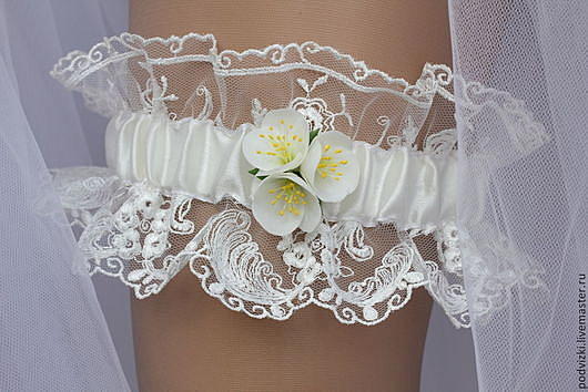 Подвязка для невесты Жасмин. Одежда и аксессуары - ручной работы. Фото 4