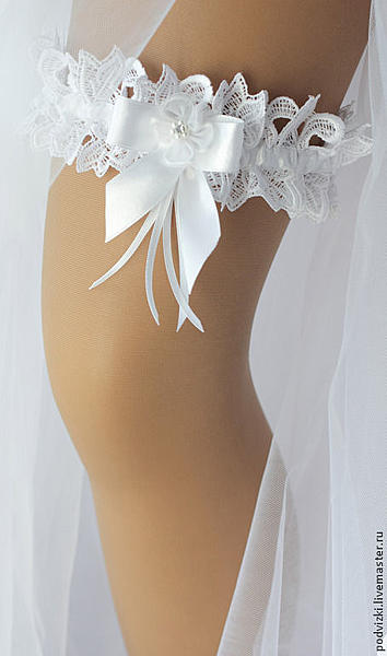 Подвязка для невесты Белоснежка. Одежда и аксессуары - ручной работы. Фото 6