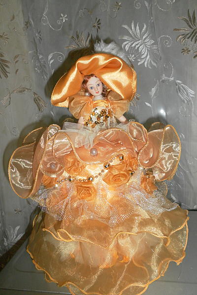 Коллекционные куклы шкатулки  "Дамы эпохи"  Маргарет Хейл.