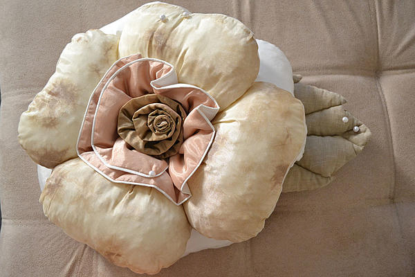Подушка "Цветок". Текстиль, ковры - ручной работы. Фото 5