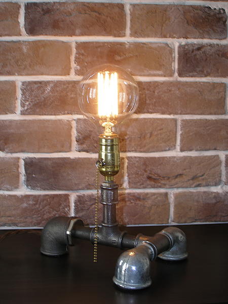 Светильник  с  лампой  Эдисона. Освещение - ручной работы.