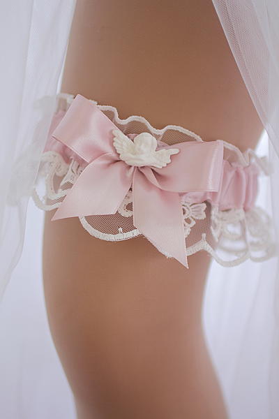 Подвязка для невесты свадебная. Одежда и аксессуары - ручной работы. Фото 4