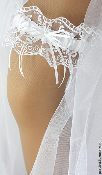 Подвязка для невесты Воздушная. Одежда и аксессуары - ручной работы. Фото 3