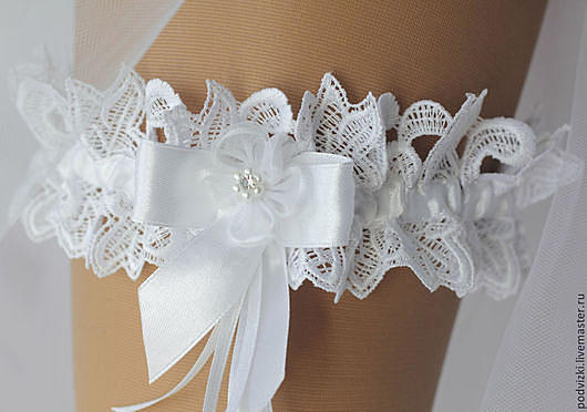 Подвязка для невесты Белоснежка. Одежда и аксессуары - ручной работы. Фото 4