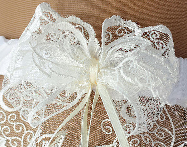 Подвязка для  невесты свадебная" Ажурная". Одежда и аксессуары - ручной работы. Фото 2