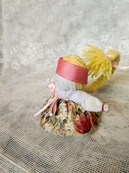 Обереговая кукла-мотанка "На счастье". Народные куклы - ручной работы. Фото 2