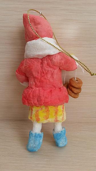 Ватная ёлочная игрушка Девочка с баранками. Новый год 2015 - ручной работы. Фото 4
