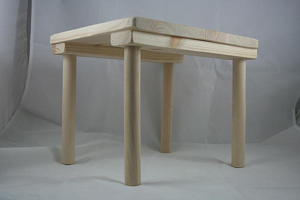 Игрушечный столик. Мебель - ручной работы. Фото 3