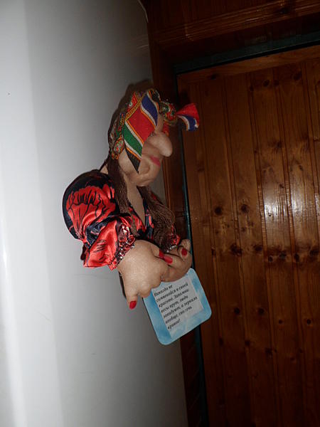 Кукла магнит на холодильник. Магниты - ручной работы. Фото 6