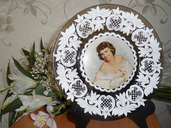 Декоративная тарелка. Фото 9