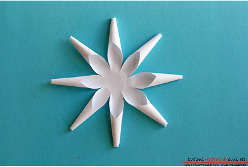 Украшения на новый год оригами снежинки