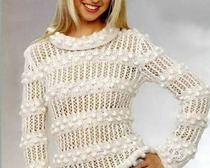 Нежный пуловер для женщин спицами