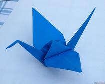 Как выполнить классического журавлика оригами пошагово с разъяснительными схемами
