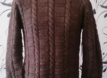 Вязаный шерстяной мужской свитер		