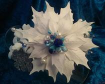 Красивый цветок из фома: Зимняя сказка