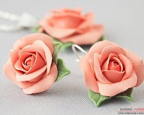Нежные розы из полимерной глины.