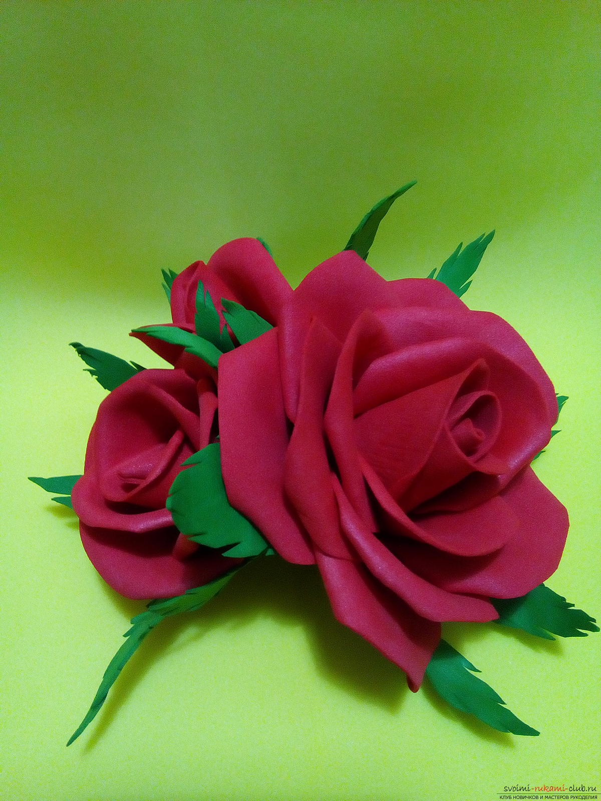 Розы из иранского фоамирана