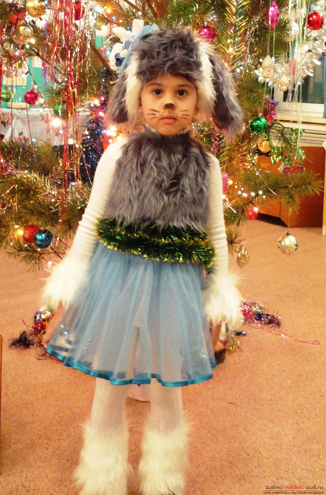 Новогодний костюм для ребенка в роли цирковой собачки