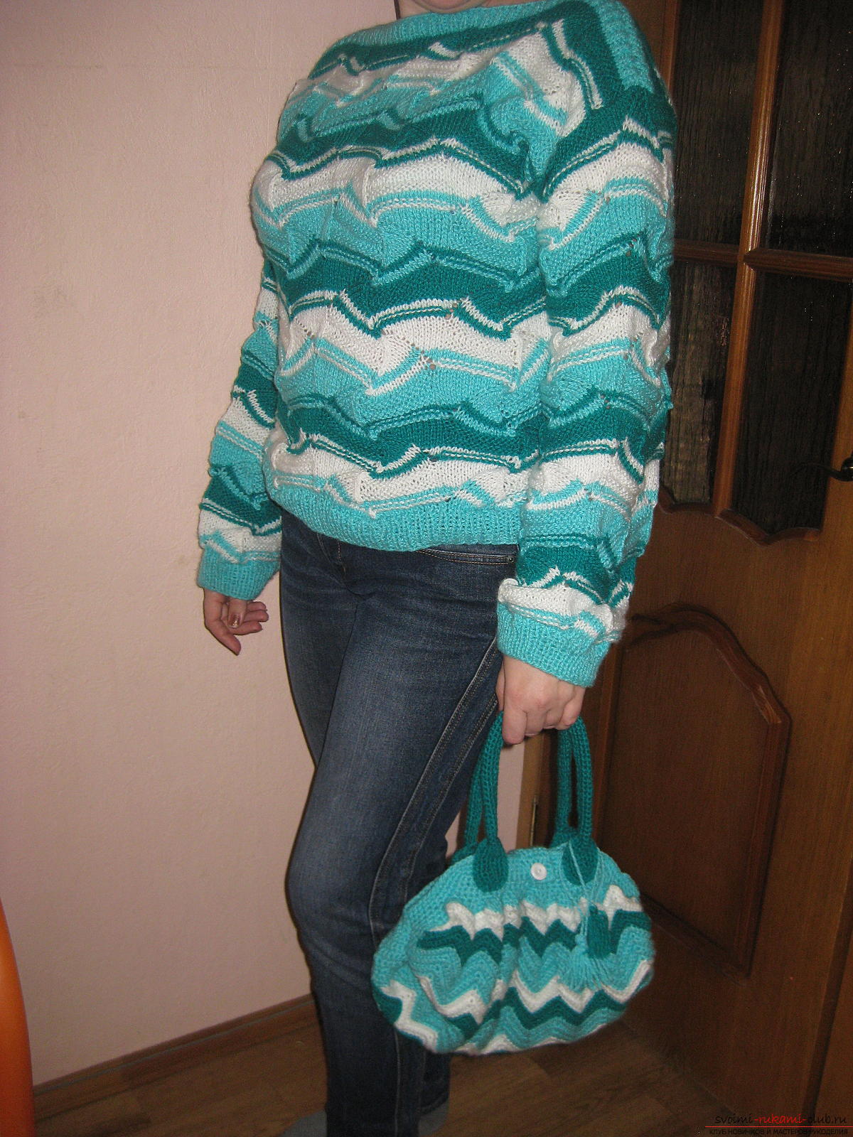 Вязаный Комплект для женщин: свитер и сумка