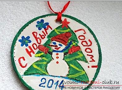 Лепка для детей новогоднего снеговичка - праздничный мастер-класс. Фото №8