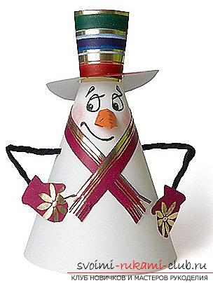 Новогодние поделки, детские поделки из бумаги своими руками, как сделать снеговика из бумаги, бесплатные мастер-классы.. Фото №11