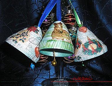 Квиллинг колокольчика ёлочки для детей - техника рукоделия своими руками и мастер-класс. Фото №1
