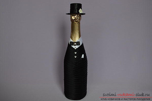 Техника канзаши в украшении свадебного шампанского своими руками. Фото №11