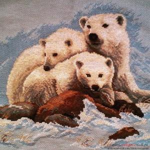 Вышивка крестом: картина "Медведи"