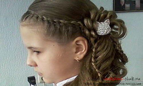 Учимся делать красивые прически на средние волосы для девочек своими руками. Фото №3