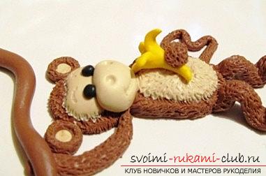 Новогодняя обезьянка из полимерной глины - уроки для подарков 2016 года своими руками. Фото №4