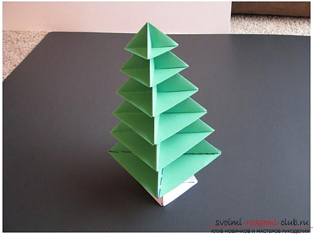 Как сделать декоративное деревце из бумаги, несколько мастер классов по созданию деревьев в технике квилинг, топиариев из бумаги и оригами. Фото №26