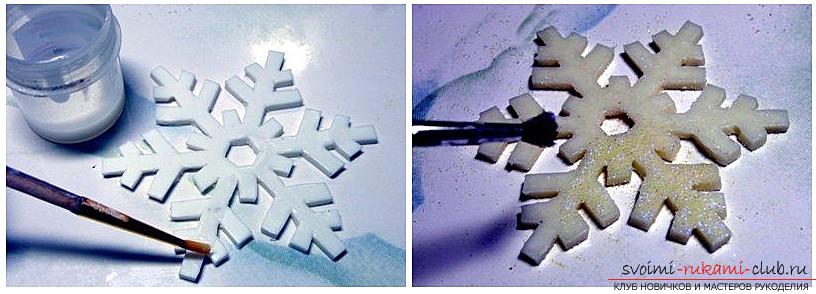 Как сделать елочное новогоднее украшение - снежинку из полимерной глины, подробное описание и пошаговые фото работы. Фото №4