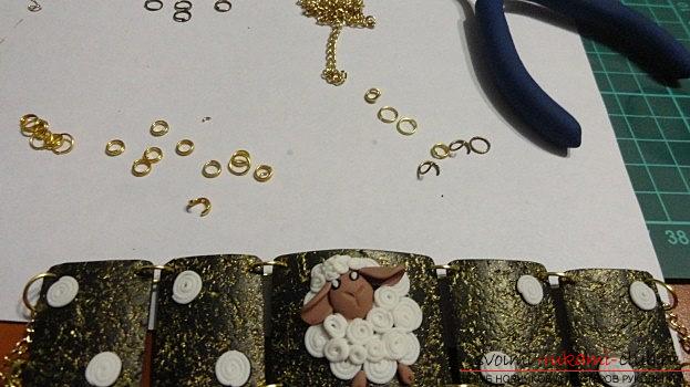Как сделать овечку-браслет на новогодние праздники своими руками? Мастер-класс. Фото №8