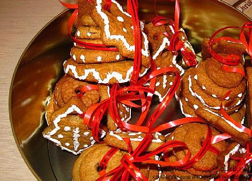 Выпечка имбирного печенья Колокольчики для нового года своими руками - мастер-класс