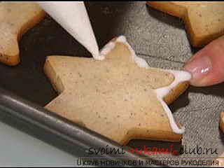 Урок простой выпечки новогоднего печенья к рождественскому вечеру - мастер-класс. Фото №2