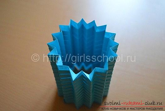 Урок оригами новогодней бумажной игрушки и мастер-класс новогоднего рукоделия. Фото №6