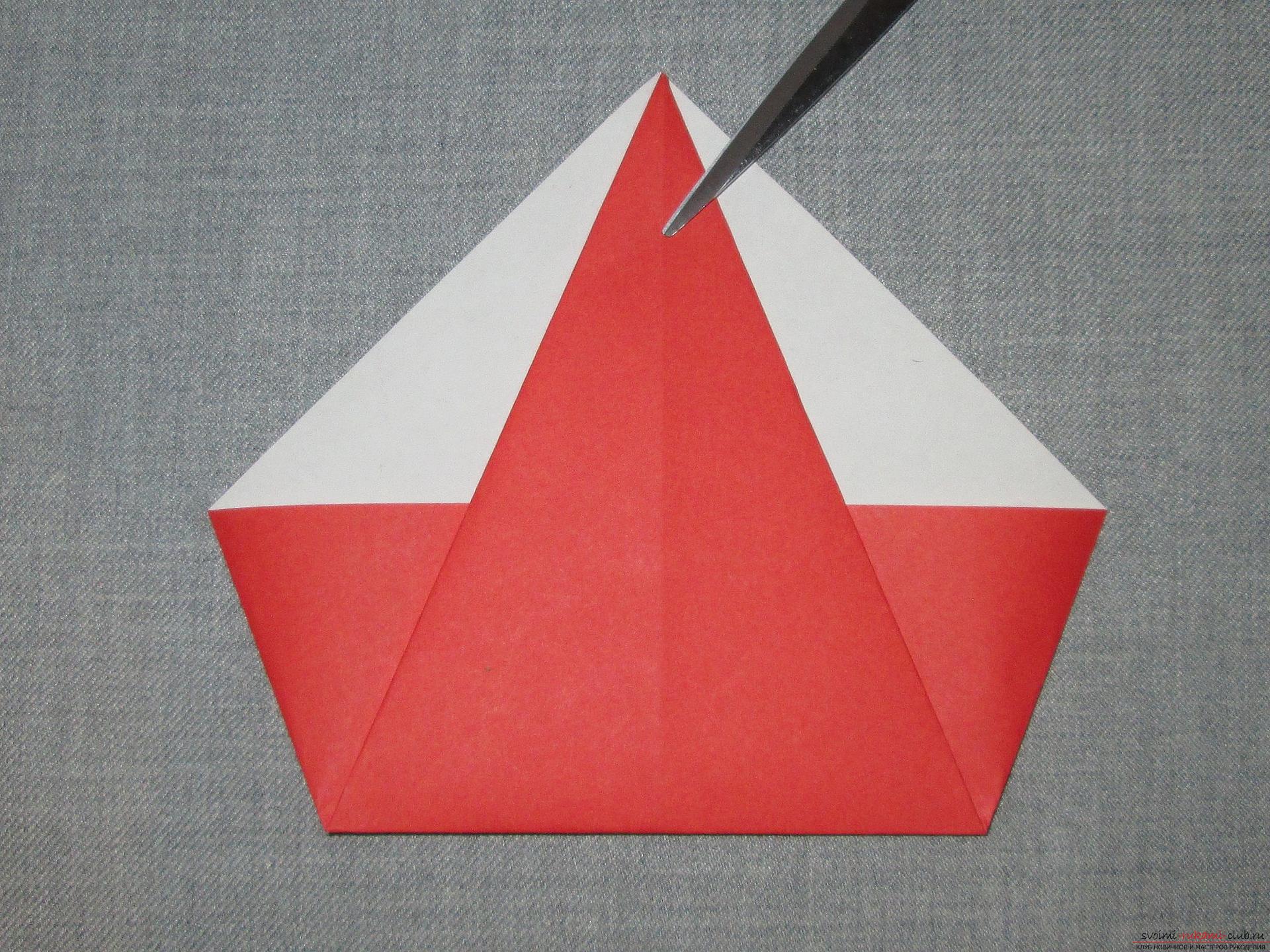 Этот подробный мастер-класс оригами из бумаги для детей 5 лет научит как сделать своими руками Деда Мороза.. Фото №5