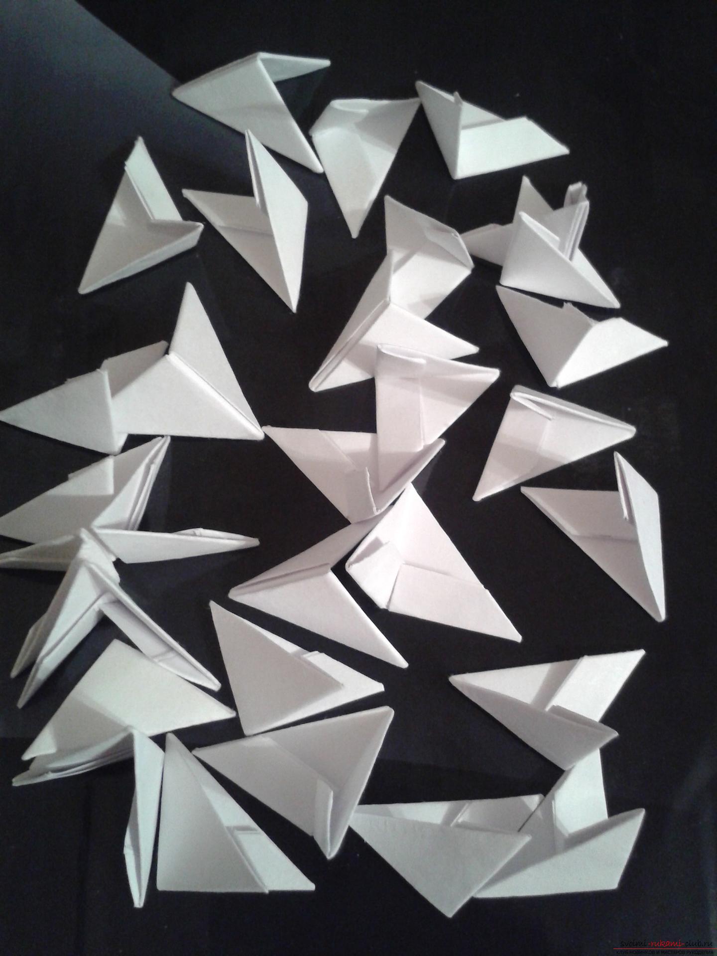 Данный мастер-класс содержит подробную схему и описание модульного оригами - лебедя из модулей.. Фото №16
