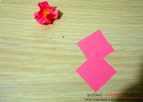 Цветы сакуры в технике оригами. Фото №2