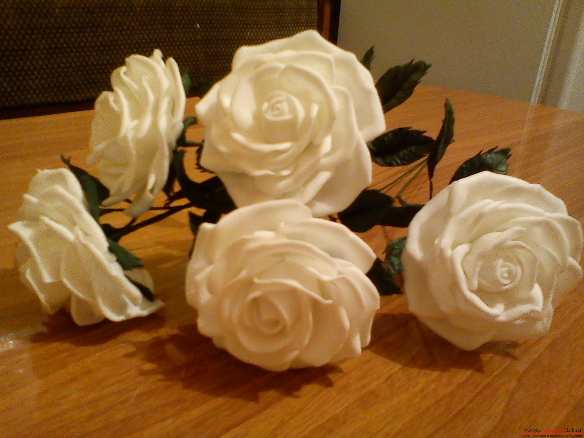 Розы из зефирного фоамирана. Фото №2
