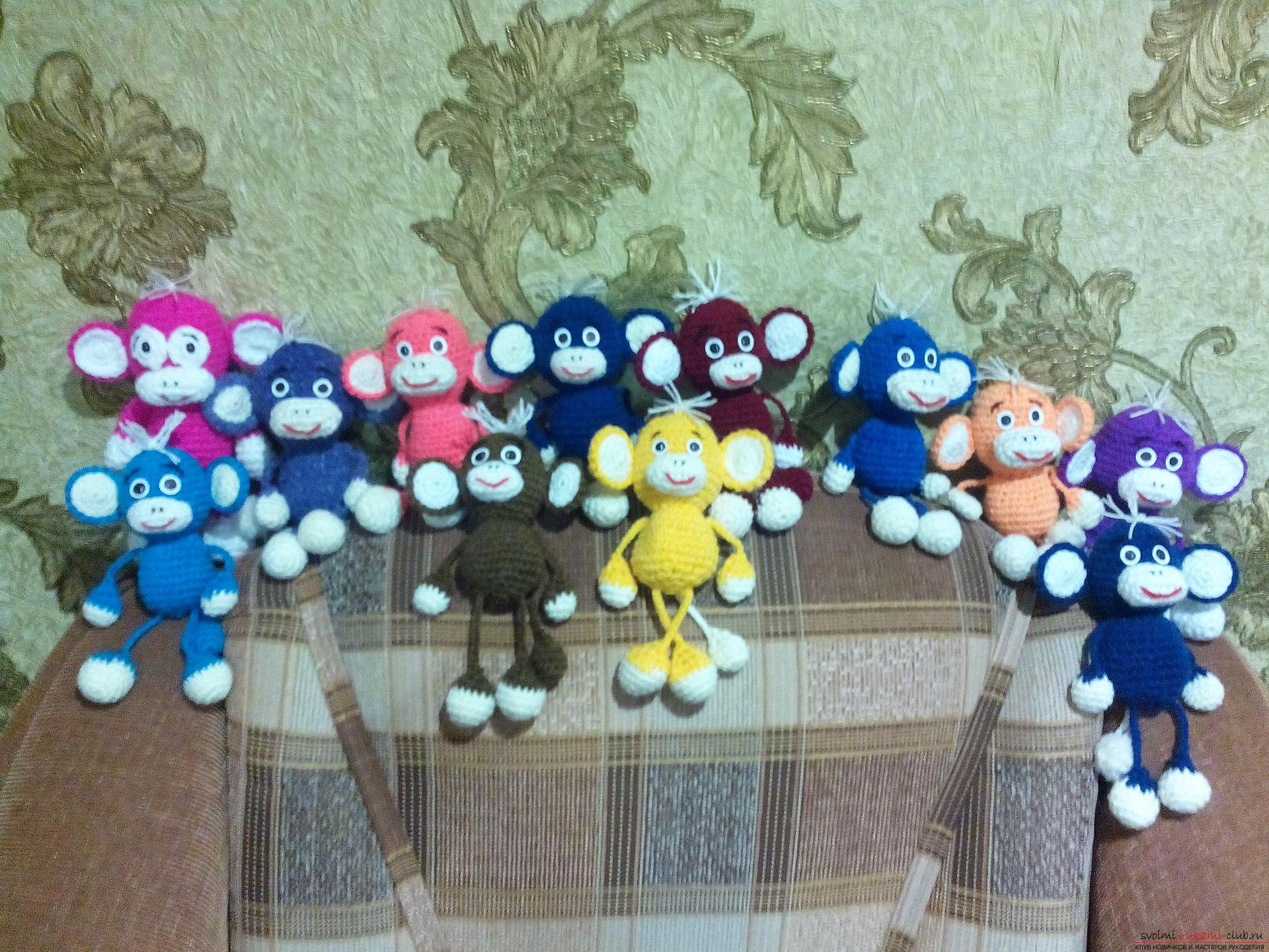 Забавные обезьянки, связанные крючком. Фото №2