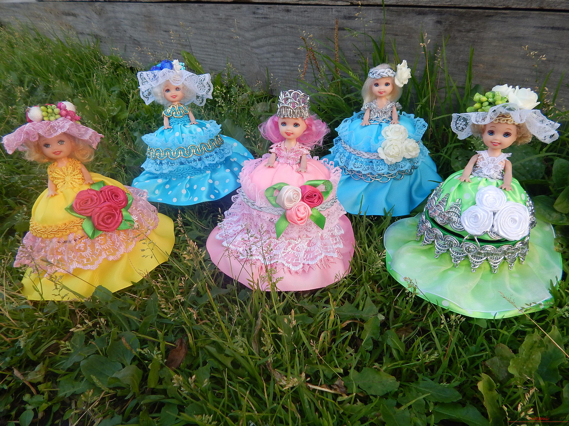 Декорированные куклы-шкатулки. Фото №1