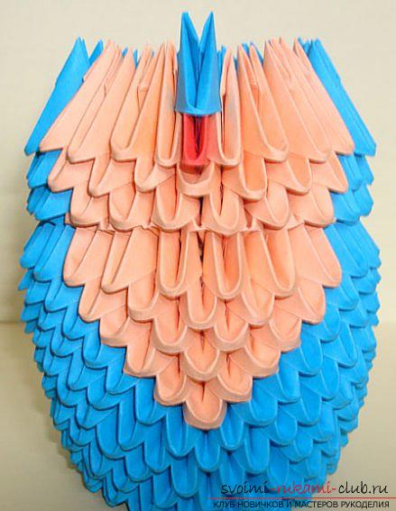 Фигурка совы, собранная из модулей в технике оригами. Фото №7