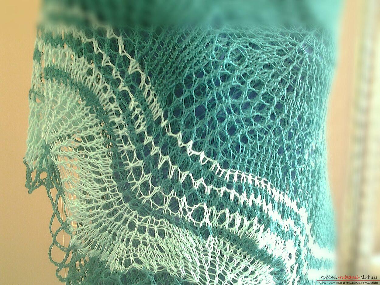 Ажурная шаль из шерсти мериноса. Фото №1