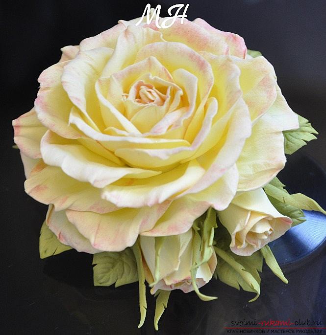 Реалистичные цветы из фоамирана. Фото №1
