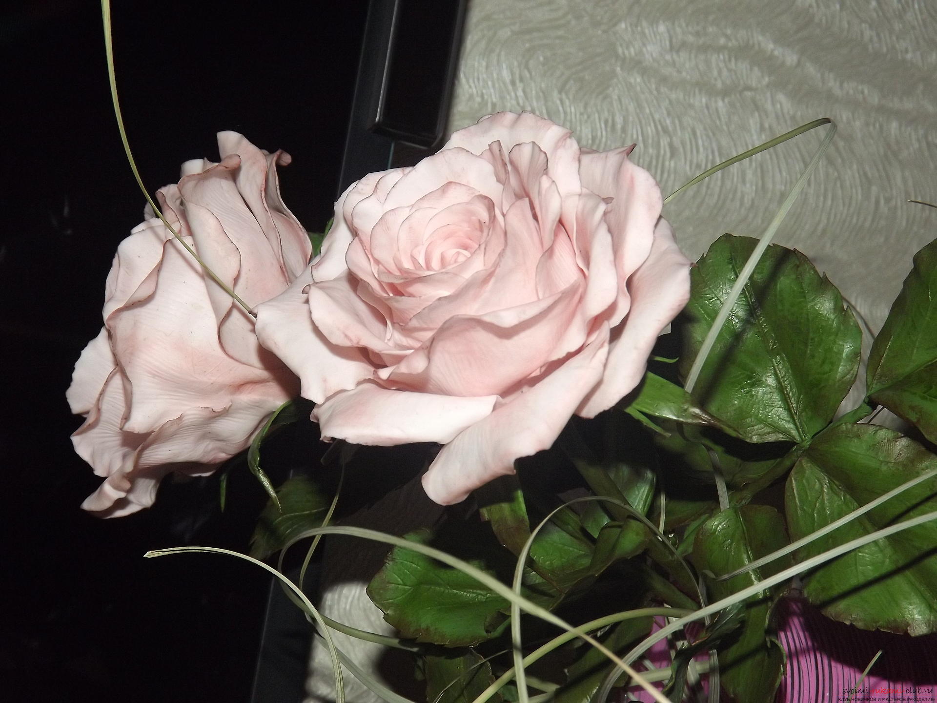 Розы из холодного фарфора. Фото №2